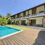 Villas - Beach House